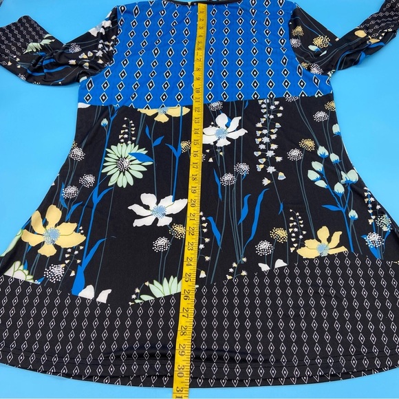 Lily by Firmiana Shift Dress Floral Stretch 3/4 Stretch NWT - Picture 2 of 7